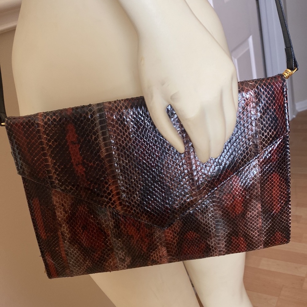 Vintage 1970’s  multi color snakeskin J.Reneé Hong Kong clutch/removable straps - Picture 11 of 11